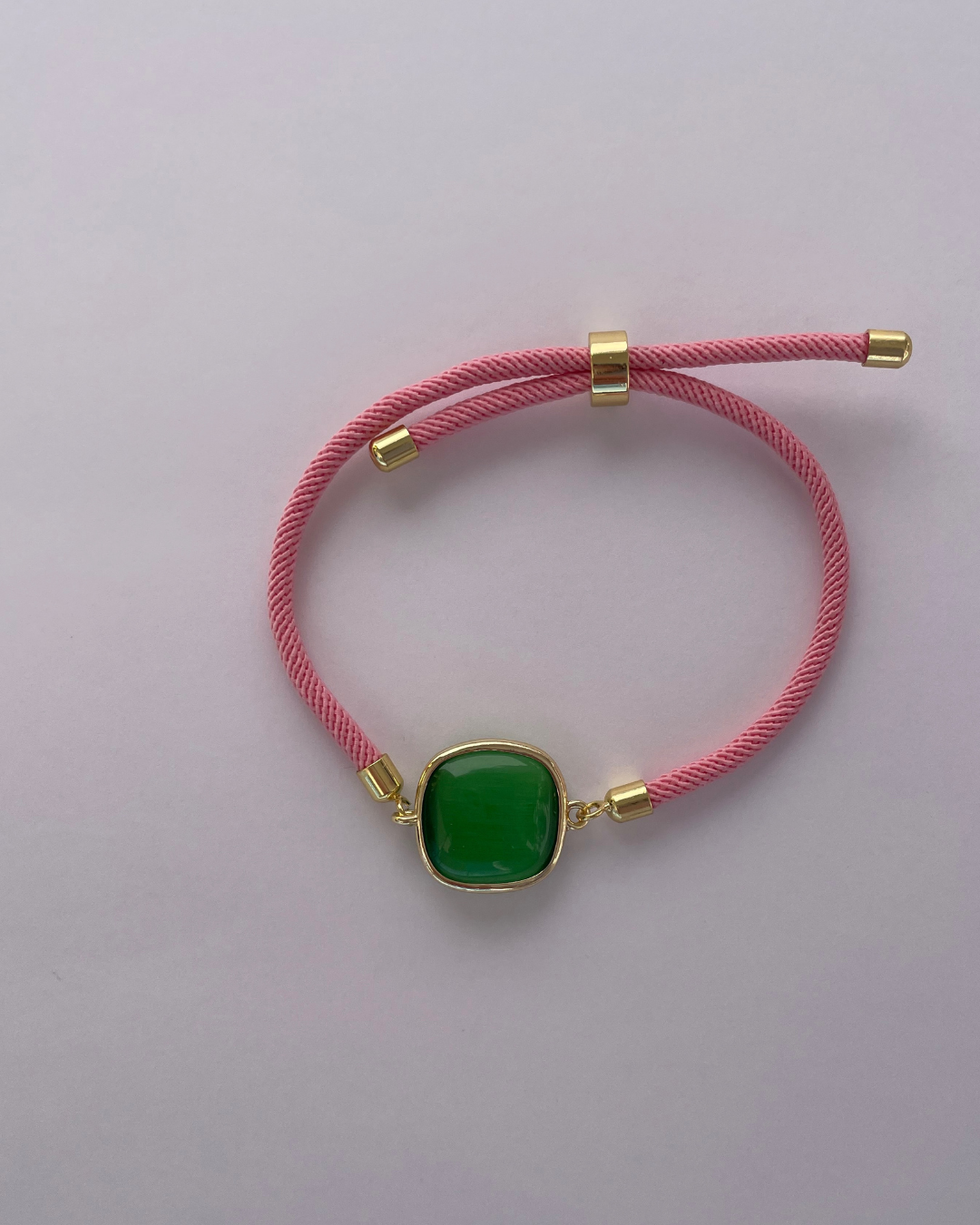 Pulsera rosa con verde